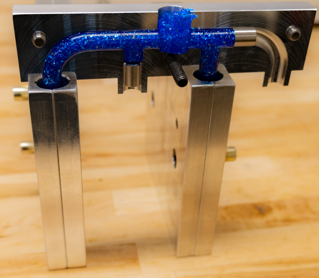 Quad-Fold Manifold Block