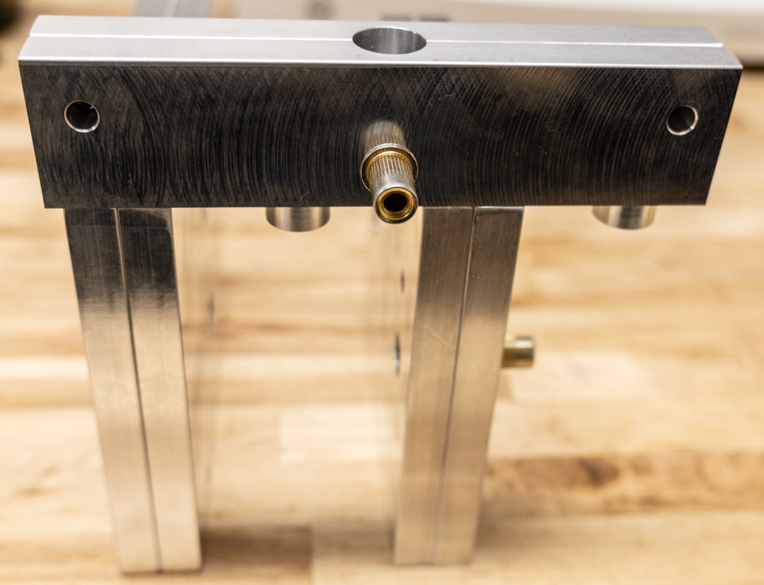 Quad-Fold Manifold Block