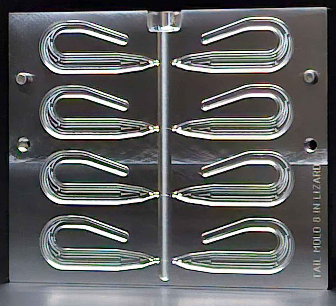 8 Inch 'MOJAVE' Lizard Tail Mold (8 Cavity) | Angling AI – Angling