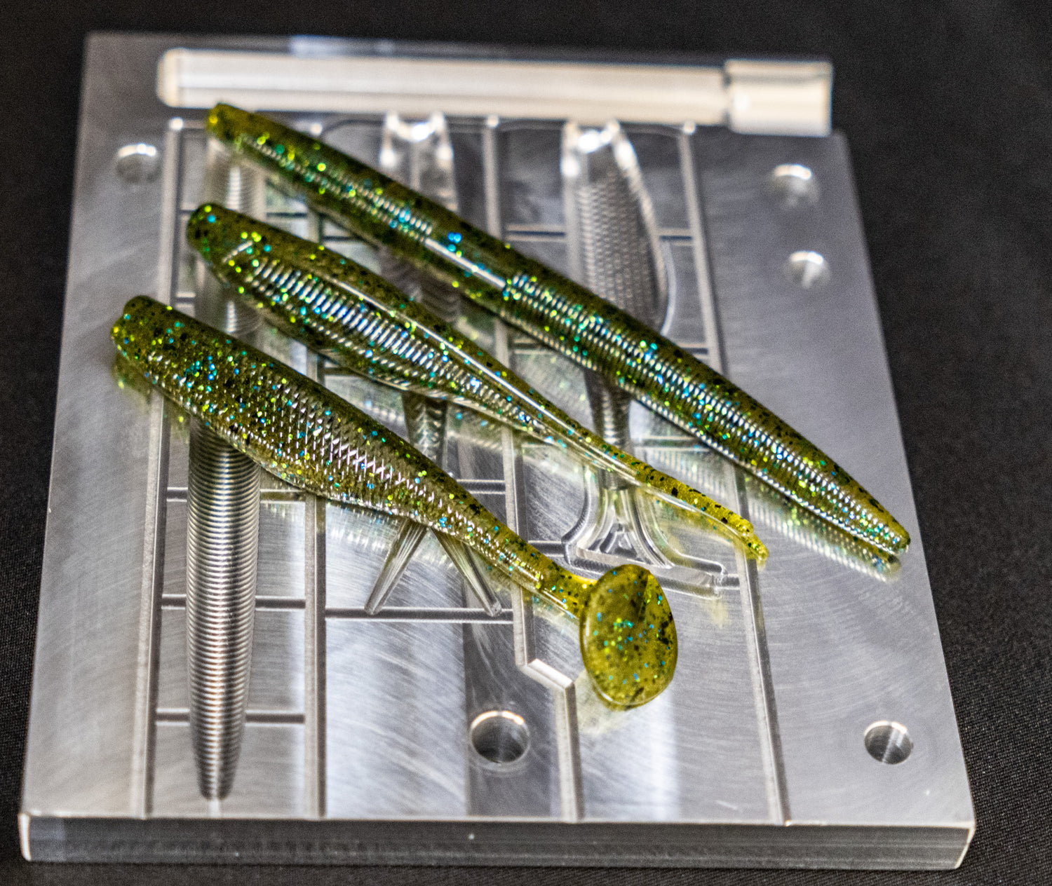 Angling Ai- Premium Injection Bait Making Starter Kit Angling Ai- Premium Injection Bait Making Starter Kit
